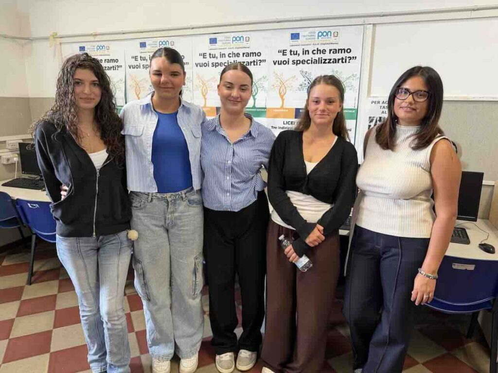 Le studentesse del Liceo Della Rovere in Formazione Scuola-Lavoro
