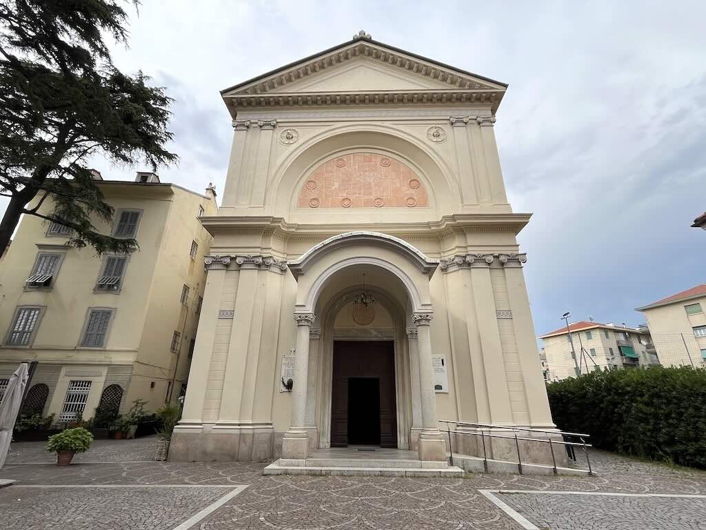 La Chiesa Nostra Signora Stella Maris di Albisola Superiore
