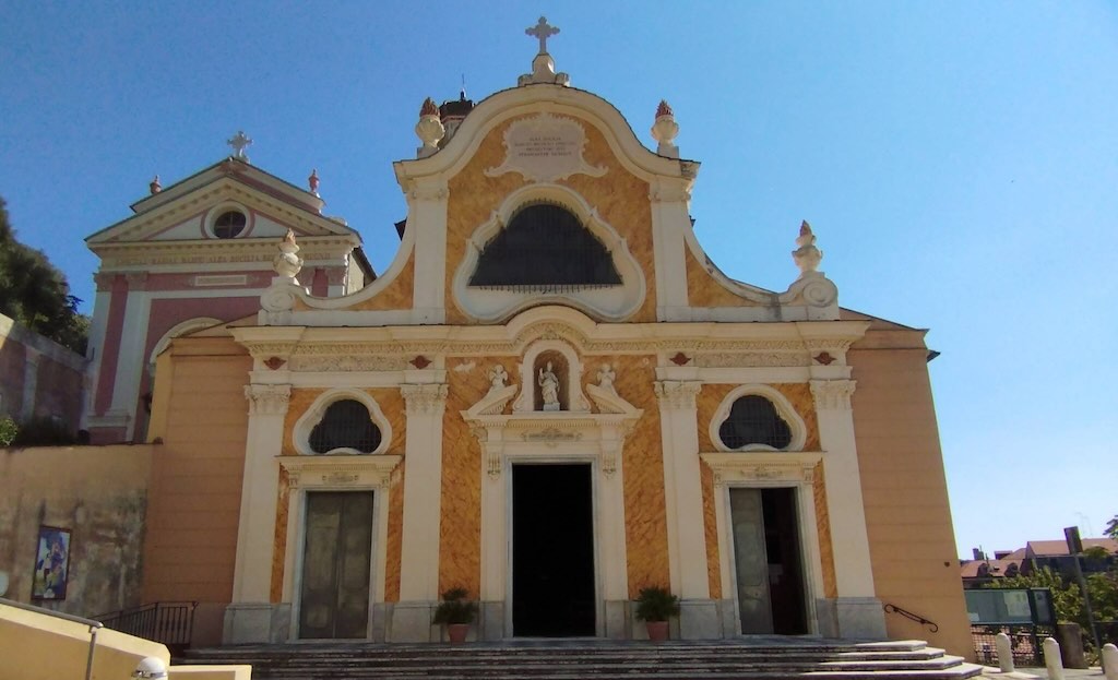 Albisola Superiore Chiesa San Nicolò 01 La Chiesa San Nicolò di Albisola Superiore