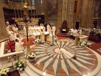 Alessandro Freccero diventa sacerdote nella Cattedrale Nostra Signora Assunta