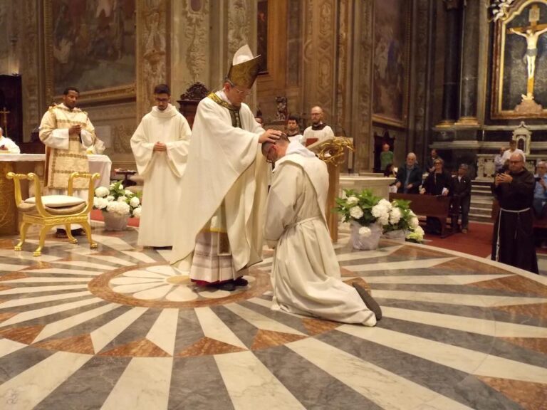 Alessandro Freccero diventa sacerdote nella Cattedrale Nostra Signora Assunta