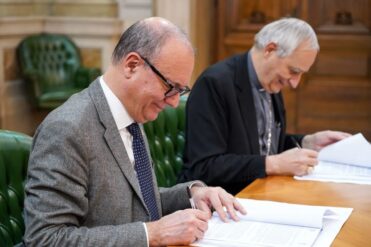 CEI e Ministero dell'Istruzione firmano un'intesa per assumere docenti di religione