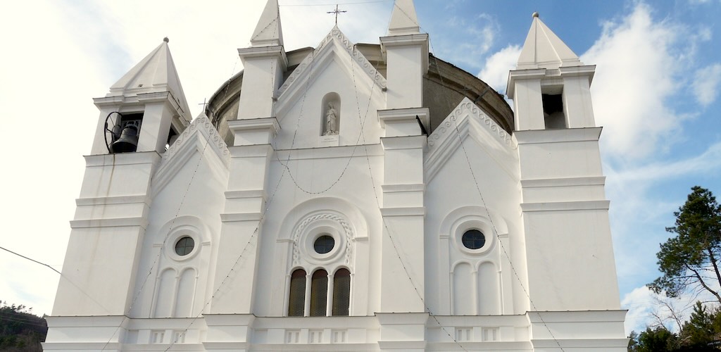 Il Santuario Santa Maria Ausiliatrice di Orco Feglino