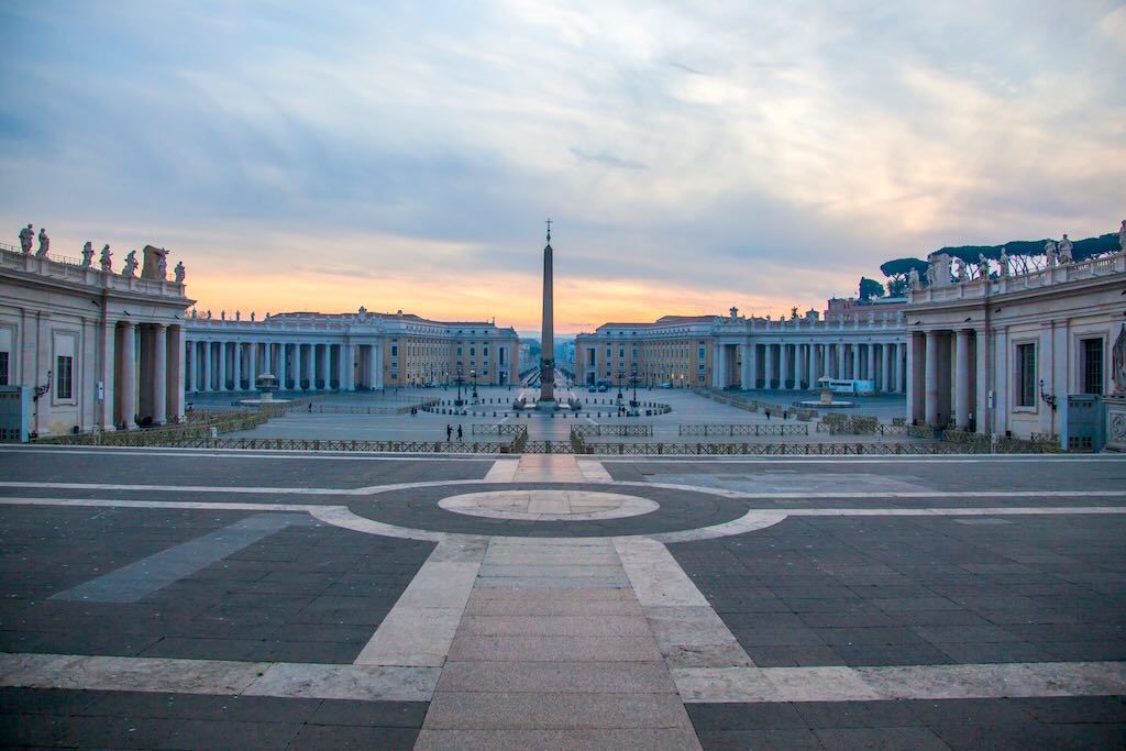 Roma Piazza San Pietro 02
