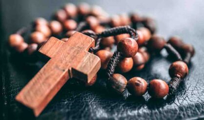 "Poliedro" di preghiere in diocesi con il Rosario vocazionale