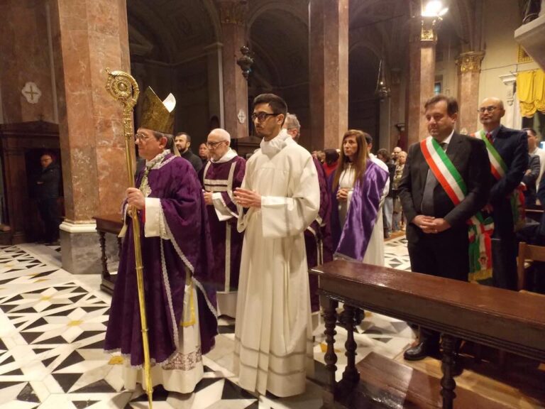 Santuario Sinodo messa chiusura 01 La messa di chiusura del Sinodo Diocesano