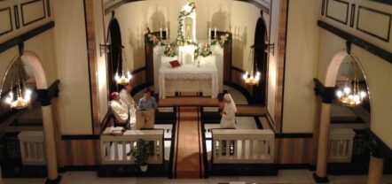 Savona, riprendono le adorazioni continuate dalle "suore della neve"