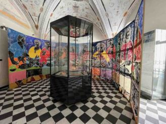 In Curia la mostra "La banalità del mare. Abissi di speranza" di Claudio Carrieri