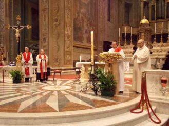 La Veglia di Pentecoste nella Cattedrale Nostra Signora Assunta