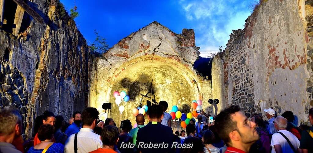 La preghiera interreligiosa nella Chiesa Santi Pietro e Paolo di Savona