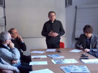 L’incontro fra il vescovo Calogero Marino e i giornalisti