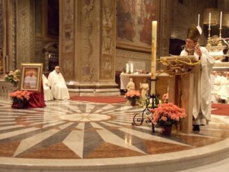 La messa di suffragio per papa Francesco