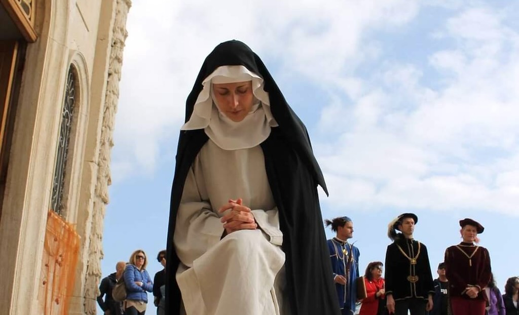 Il corteo storico per la festa di santa Caterina da Siena a Varazze