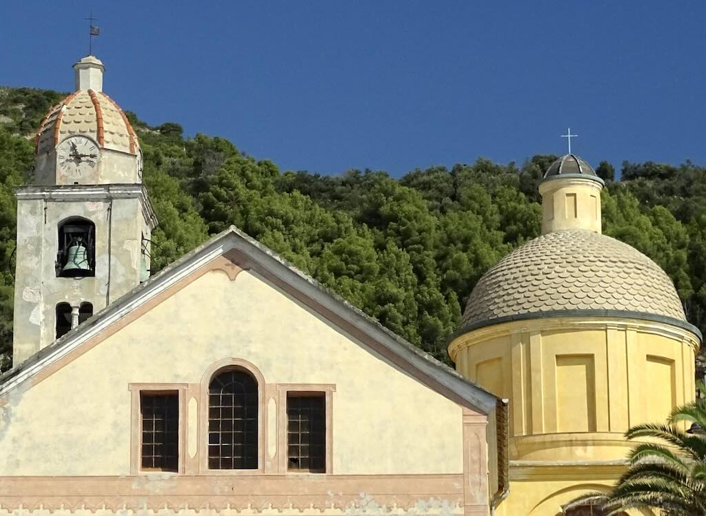 La Chiesa San Lorenzo Martire di Varigotti