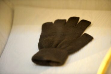 A Savona messa con la reliquia del guanto di san Pio da Pietrelcina